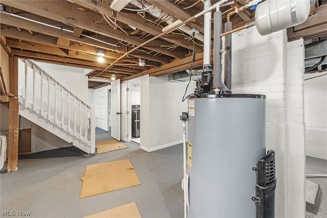 2165 W 95th Street, Cleveland, OH 44102