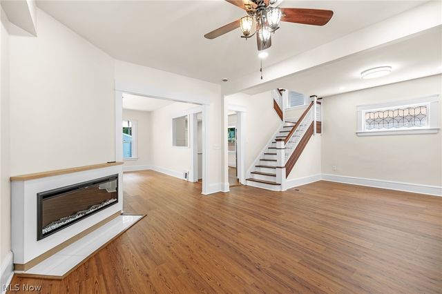 2165 W 95th Street, Cleveland, OH 44102