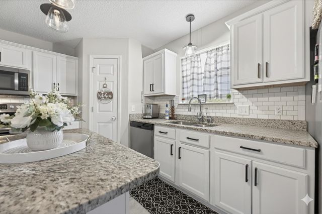 238 Trish Drive, Crestview, FL 32536