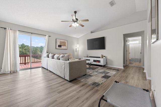 238 Trish Drive, Crestview, FL 32536