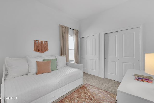 154 Olive Branch Trail, Sunland Park, NM 88063