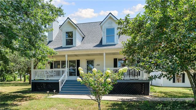 4301 SW 2nd Street, Bentonville, AR 72712