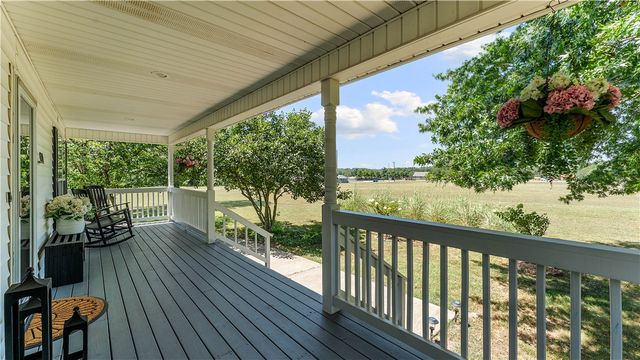4301 SW 2nd Street, Bentonville, AR 72712