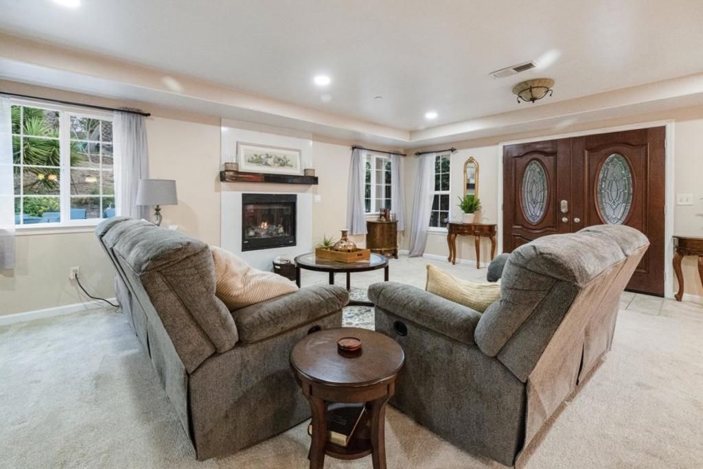 Image 9 of property listing at 18171 Berta Canyon Road, Salinas, CA 93907