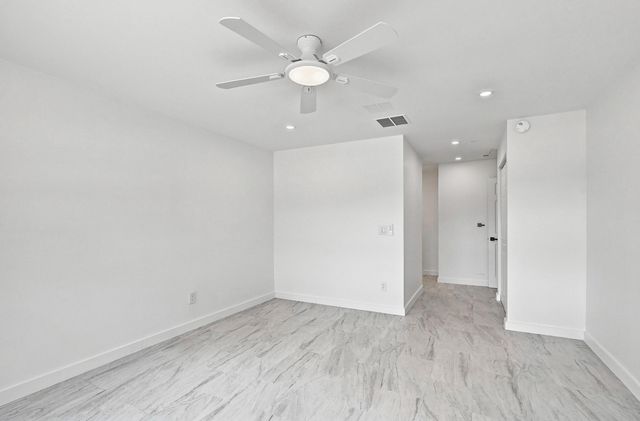 21578 JUEGO Circle 26C, Boca Raton, FL 33433