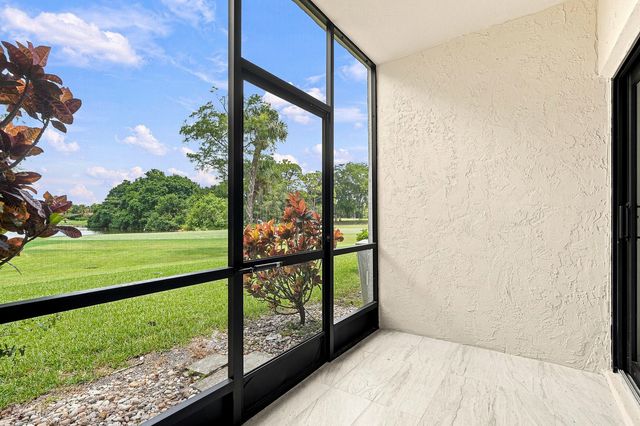 21578 JUEGO Circle 26C, Boca Raton, FL 33433