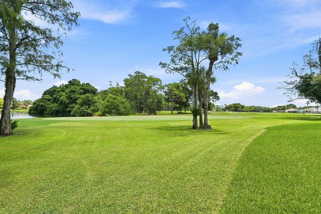 21578 JUEGO Circle 26C, Boca Raton, FL 33433