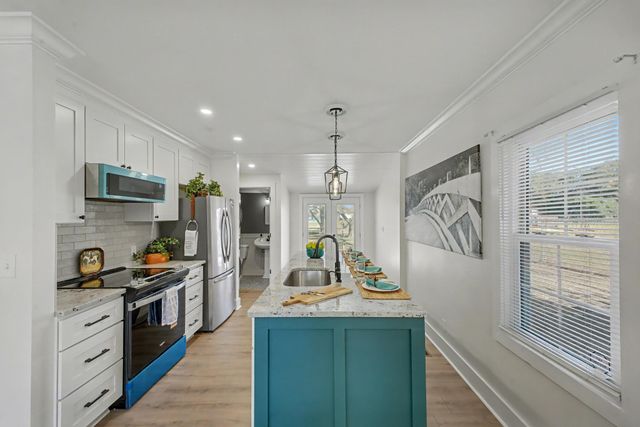 1718 Colleton Avenue SE, Aiken, SC 29801