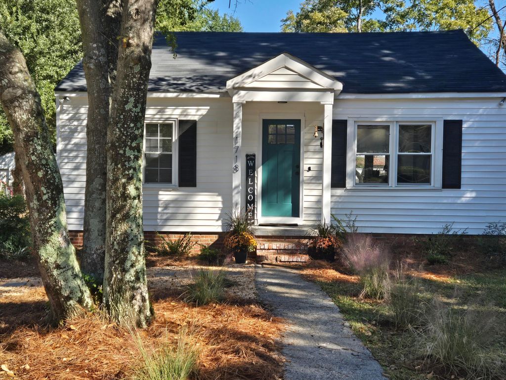 1718 Colleton Avenue SE, Aiken, SC 29801