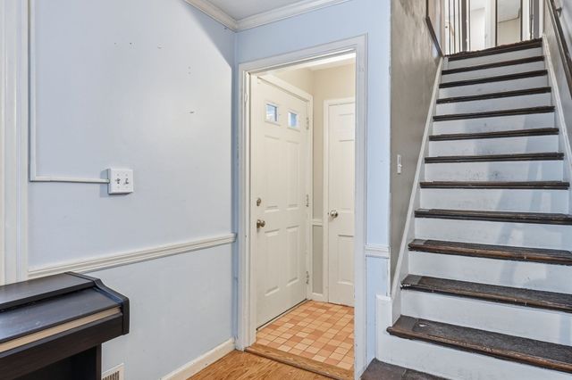 89 Abbott St, Springfield, MA 01118