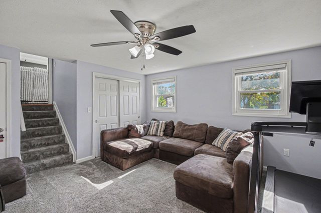 88 Surrey Court, Florence, KY 41042