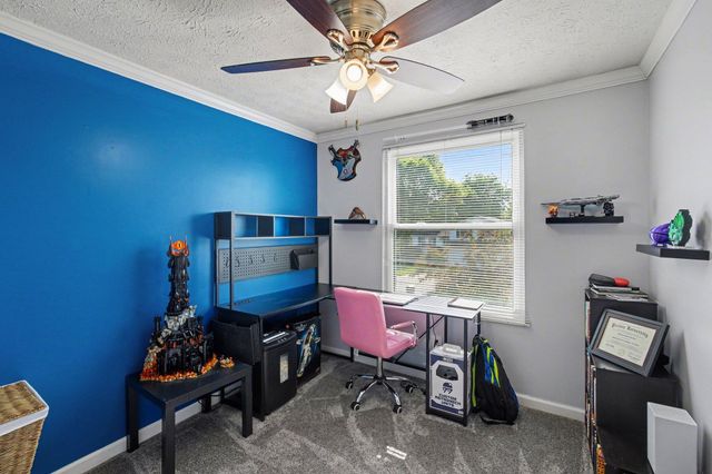 88 Surrey Court, Florence, KY 41042