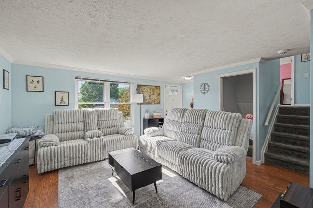 88 Surrey Court, Florence, KY 41042