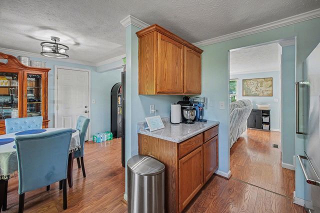 88 Surrey Court, Florence, KY 41042