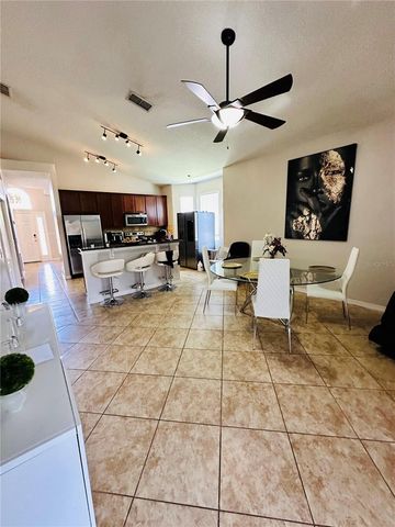 2379 BREWERTON LANE, Orlando, FL 32824