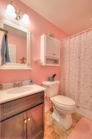 704 Old Manchester Rd, Woodbury, TN 37190