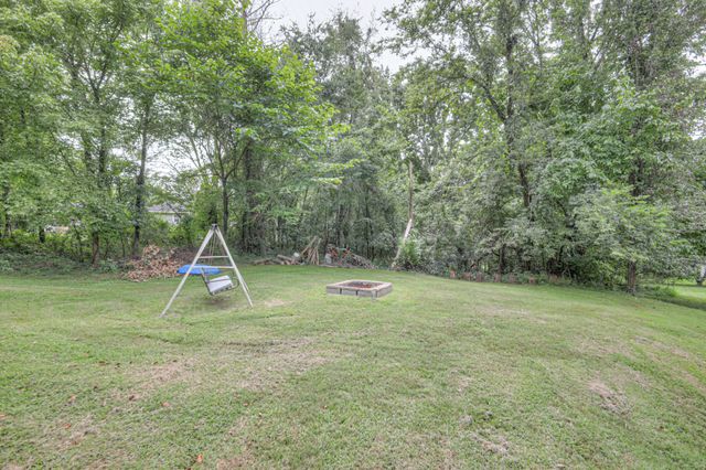 704 Old Manchester Rd, Woodbury, TN 37190