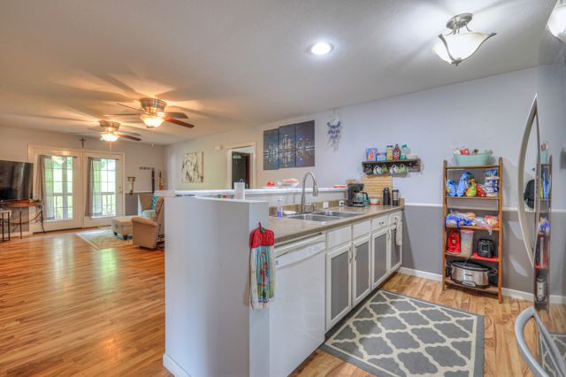 704 Old Manchester Rd, Woodbury, TN 37190