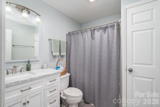 2479 Old Pond Drive, Lincolnton, NC 28092