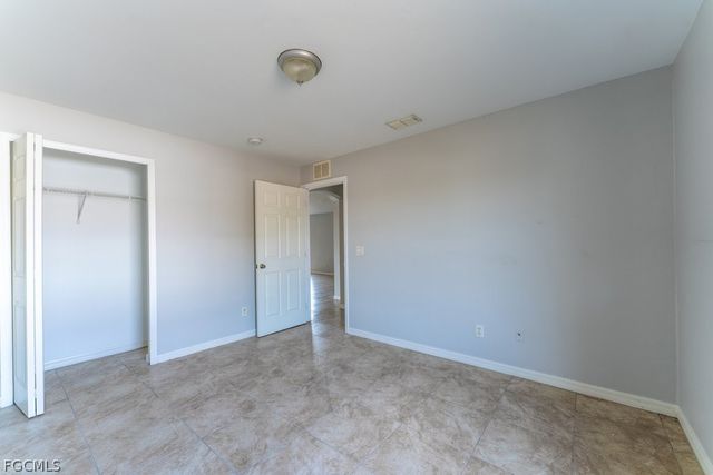 1240 NW 22nd PL, Cape Coral, FL 33993