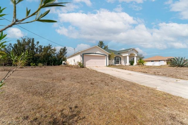 1240 NW 22nd PL, Cape Coral, FL 33993