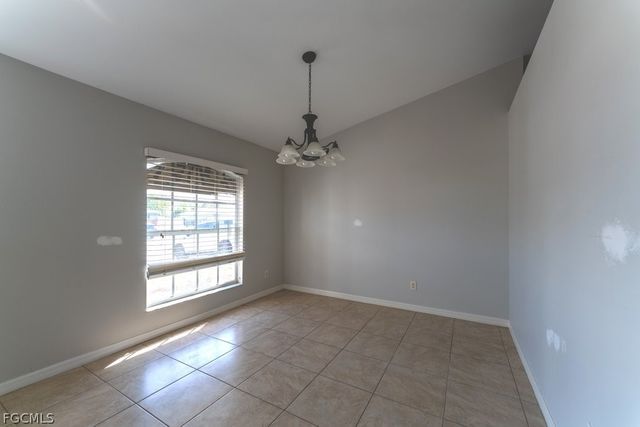 1240 NW 22nd PL, Cape Coral, FL 33993