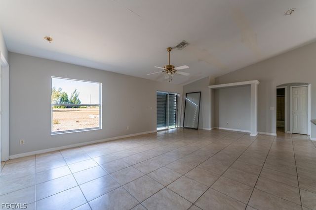 1240 NW 22nd PL, Cape Coral, FL 33993