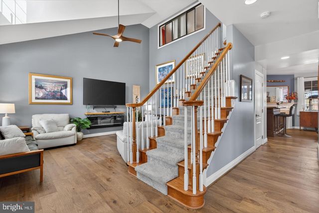 18444 CAMELBACK TER, Leesburg, VA 20176
