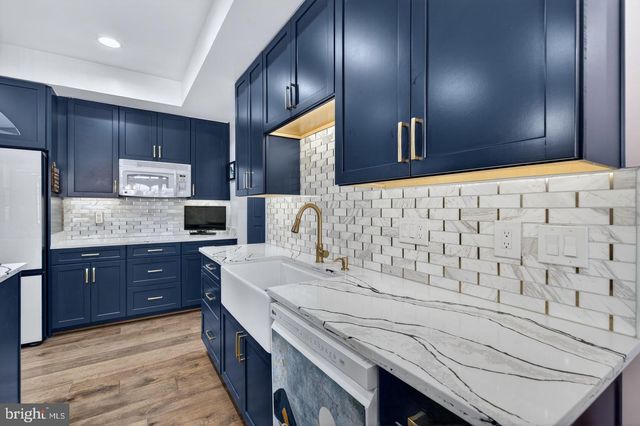 18444 CAMELBACK TER, Leesburg, VA 20176