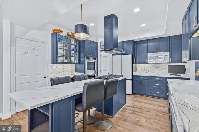 18444 CAMELBACK TER, Leesburg, VA 20176