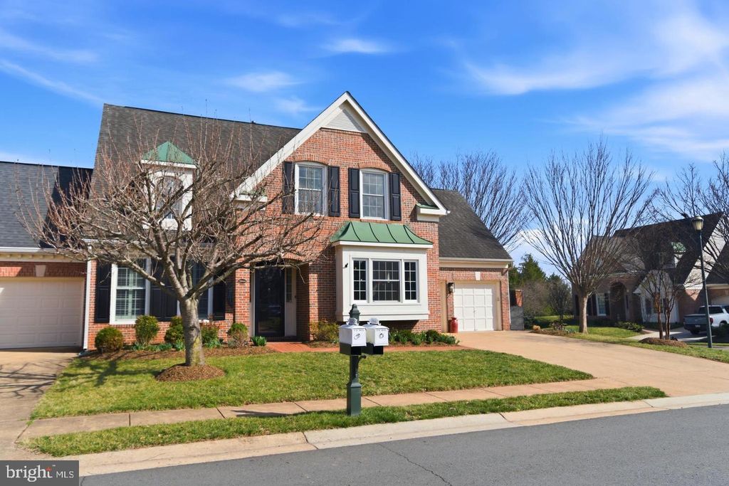 18444 CAMELBACK TER, Leesburg, VA 20176