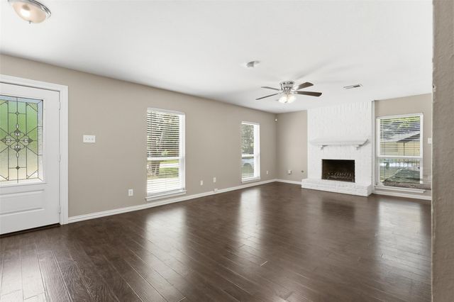 971 N Red Cedar Circle, The Woodlands, TX 77380