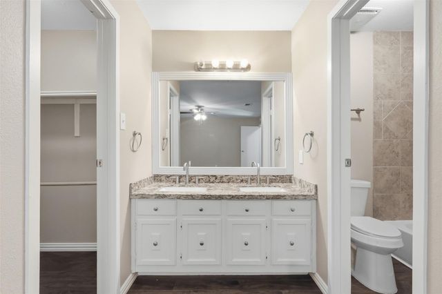 971 N Red Cedar Circle, The Woodlands, TX 77380