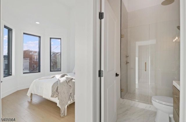 291 New York Ave 4, Jersey City, NJ 07307