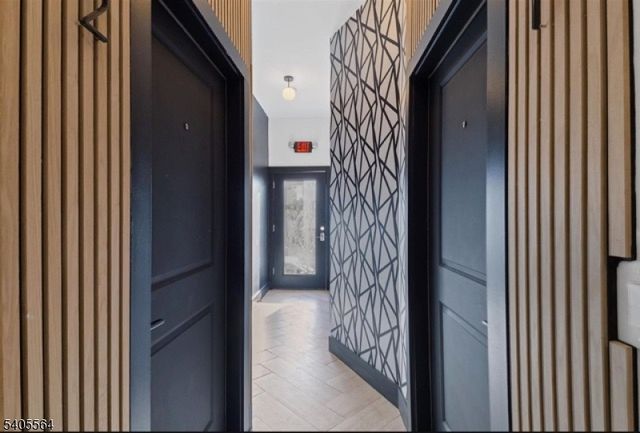 291 New York Ave 4, Jersey City, NJ 07307