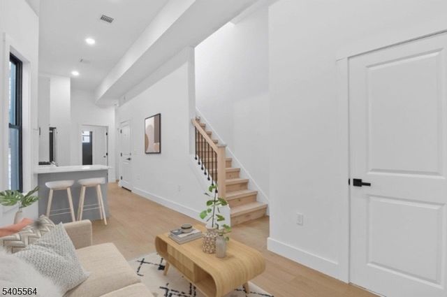 291 New York Ave 4, Jersey City, NJ 07307