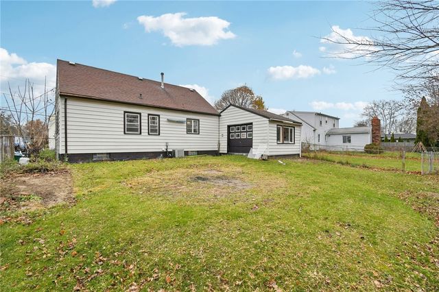 50 Bennett Avenue, Irondequoit, NY 14609