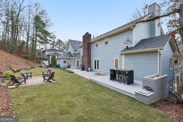 1090 Oakhaven Drive, Roswell, GA 30075