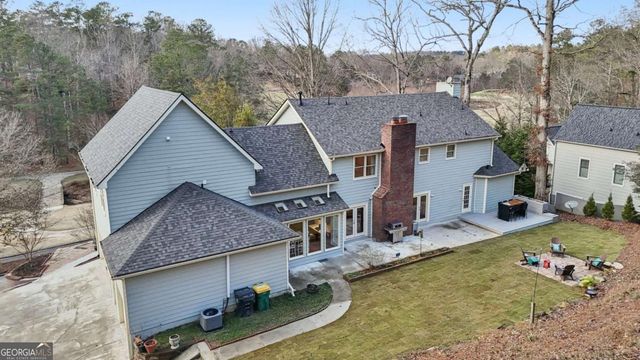 1090 Oakhaven Drive, Roswell, GA 30075