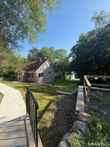 326 Lake Shore Drive, Middlebury, CT 06762