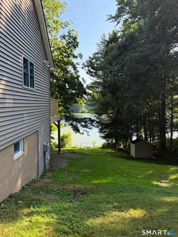 326 Lake Shore Drive, Middlebury, CT 06762