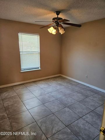 8256 JUSTIN Road N, Jacksonville, FL 32210