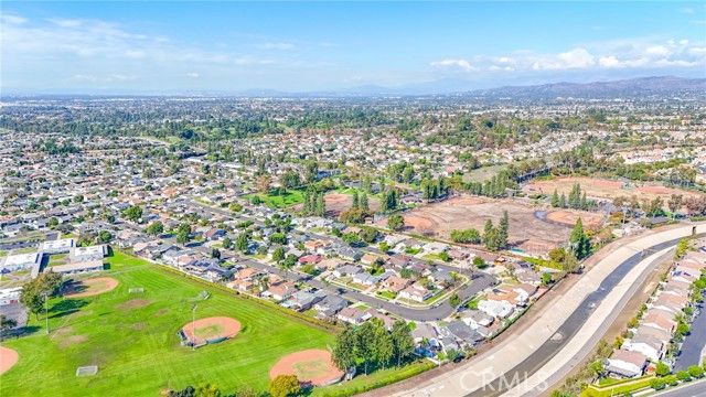 2200 Cheyenne 117, Fullerton, CA 92833