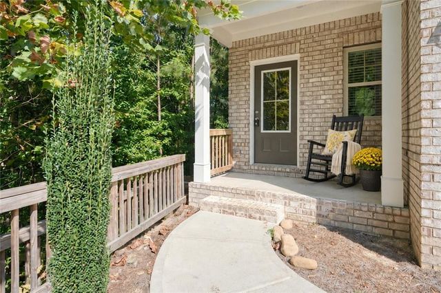 102 Mirage Court, Dallas, GA 30157