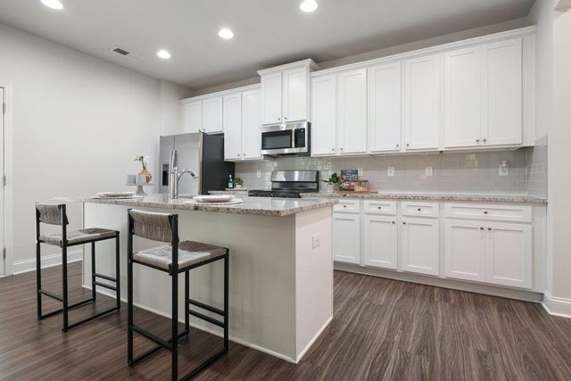 102 Mirage Court, Dallas, GA 30157