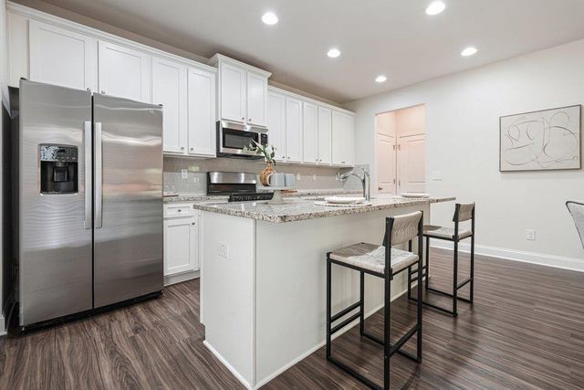 102 Mirage Court, Dallas, GA 30157