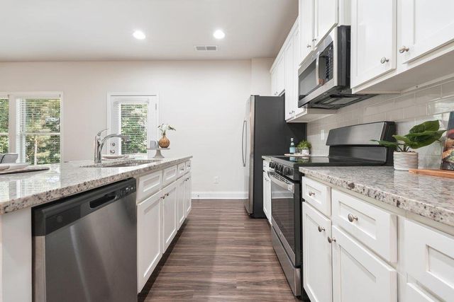 102 Mirage Court, Dallas, GA 30157