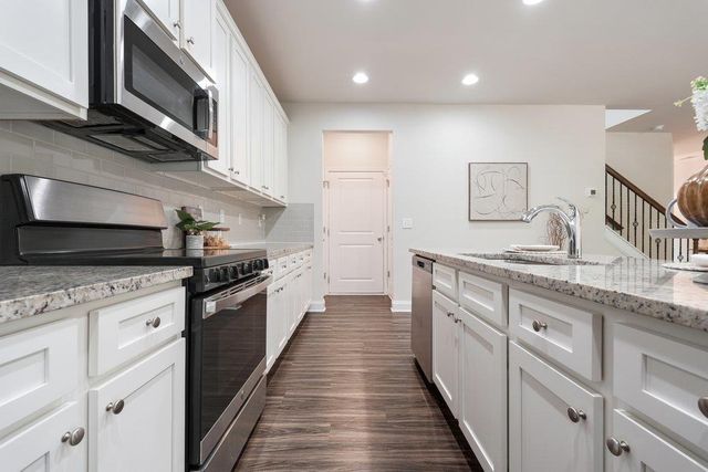 102 Mirage Court, Dallas, GA 30157