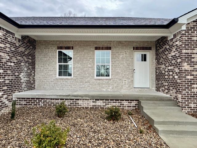 156 Central Park Avenue, Berea, KY 40403