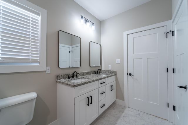 156 Central Park Avenue, Berea, KY 40403